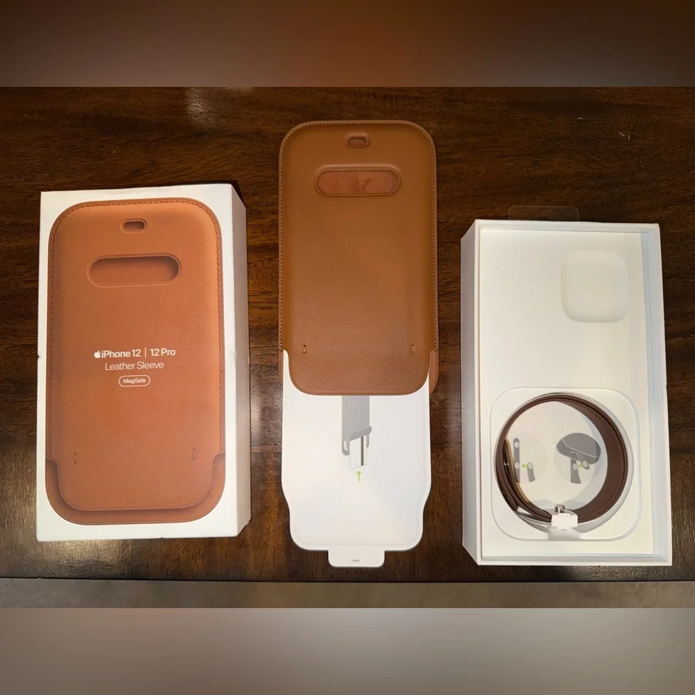 Apple IPhone 12 Pro Leather Sleeve